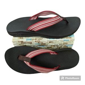 ⭐️ Chaco Flip Flop Sandals